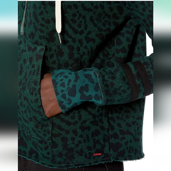 n: Philanthropy Green Cheetah hoodie - Picture 3 of 3